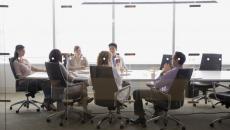 CIO meets with clinical staff in hospital